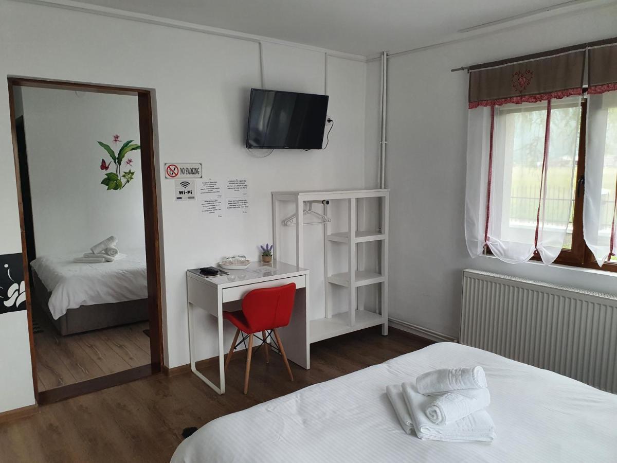 Casa Saga Hotell Gura Humorului Eksteriør bilde