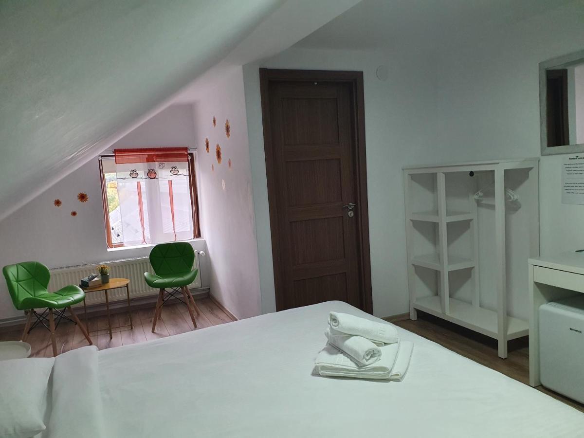Casa Saga Hotell Gura Humorului Eksteriør bilde